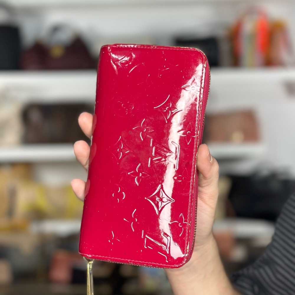 LV Dark Pink Vernis Zippy Wallet